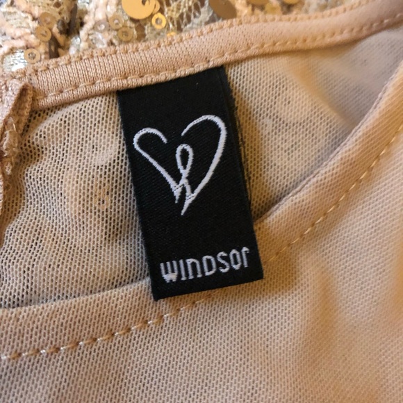 Dress - Picture 3 of 3